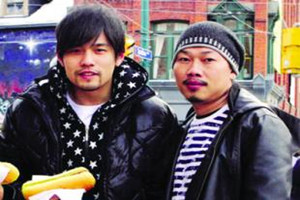 周杰伦方文山合影晒好基友情