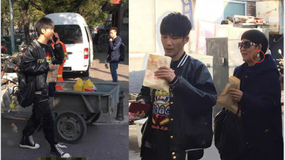 网友偶遇大张伟北京胡同吃煎饼！好接地气！