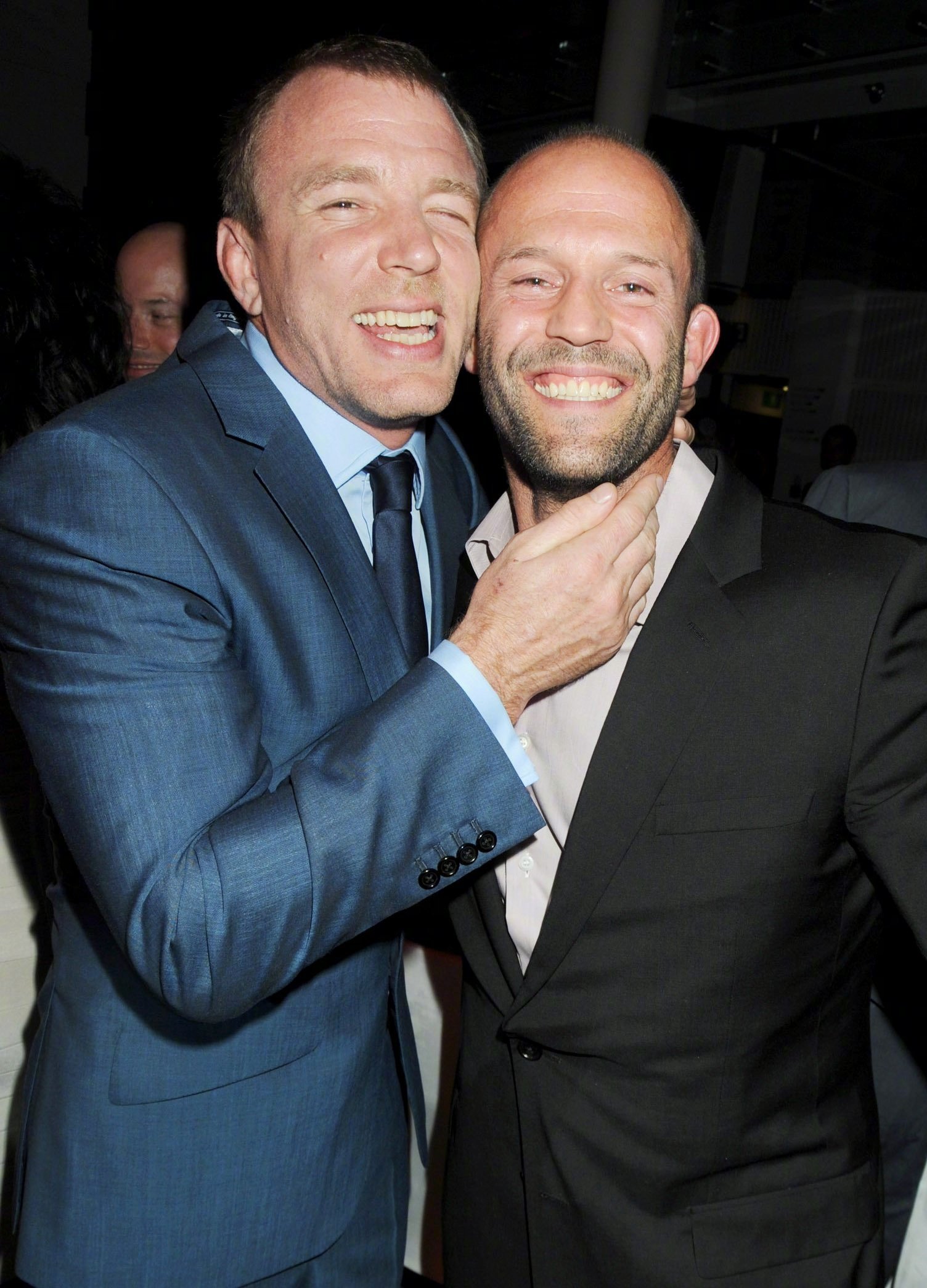 盖·里奇执导《疯狂万岁》 再合作杰森斯坦森