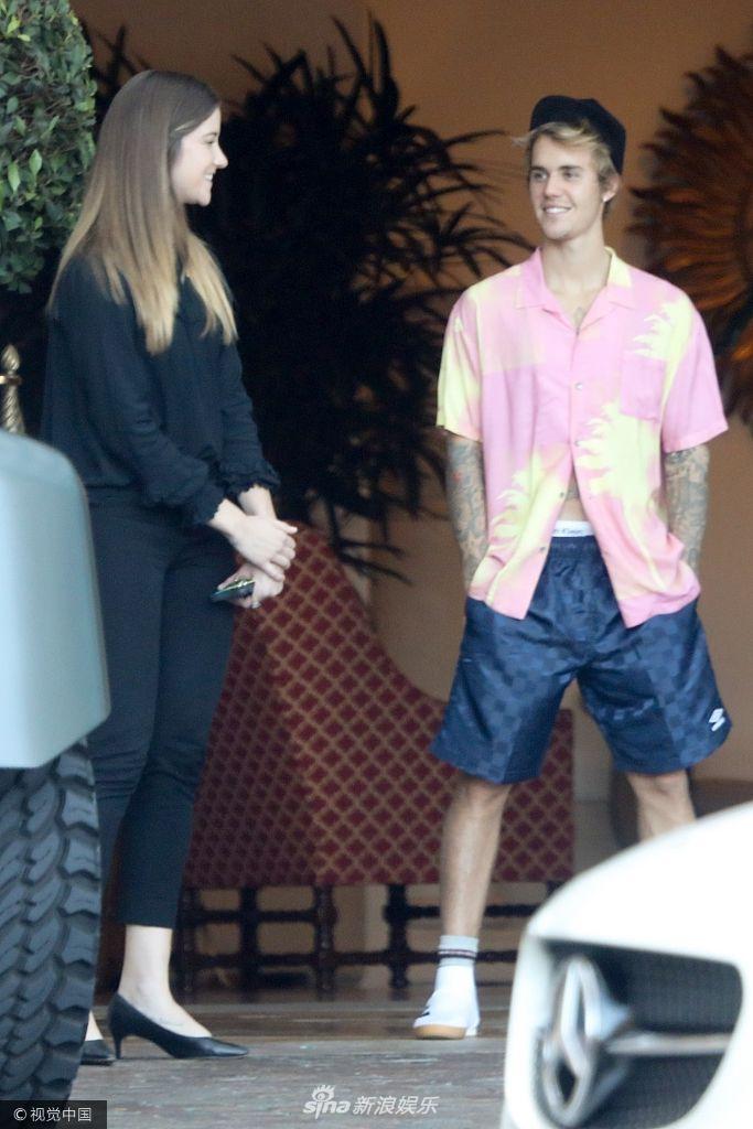 讯 当地时间2017年11月9日,比佛利山庄,贾斯汀·比伯( justin bieber