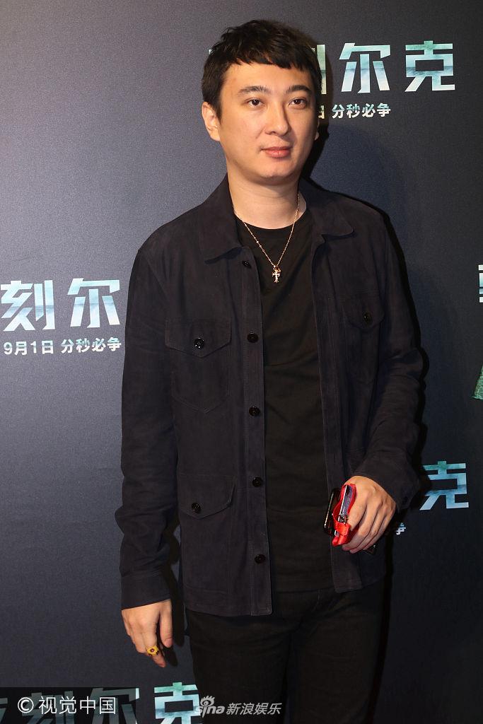组图:王思聪"表白"导演诺兰变资深迷弟