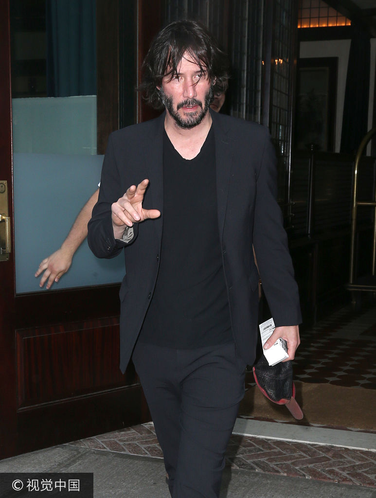 当地时间2017年6月22日,美国纽约,基努·里维斯(keanu reeves)深夜