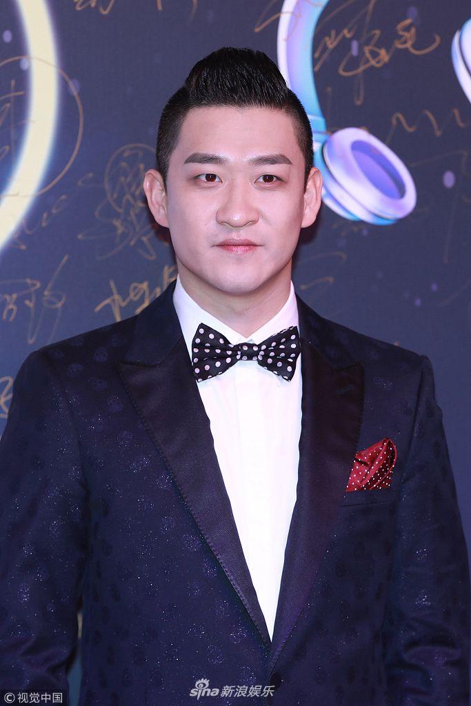 曹云金点赞江若琳被赞好前任 隔空祝江若琳幸福