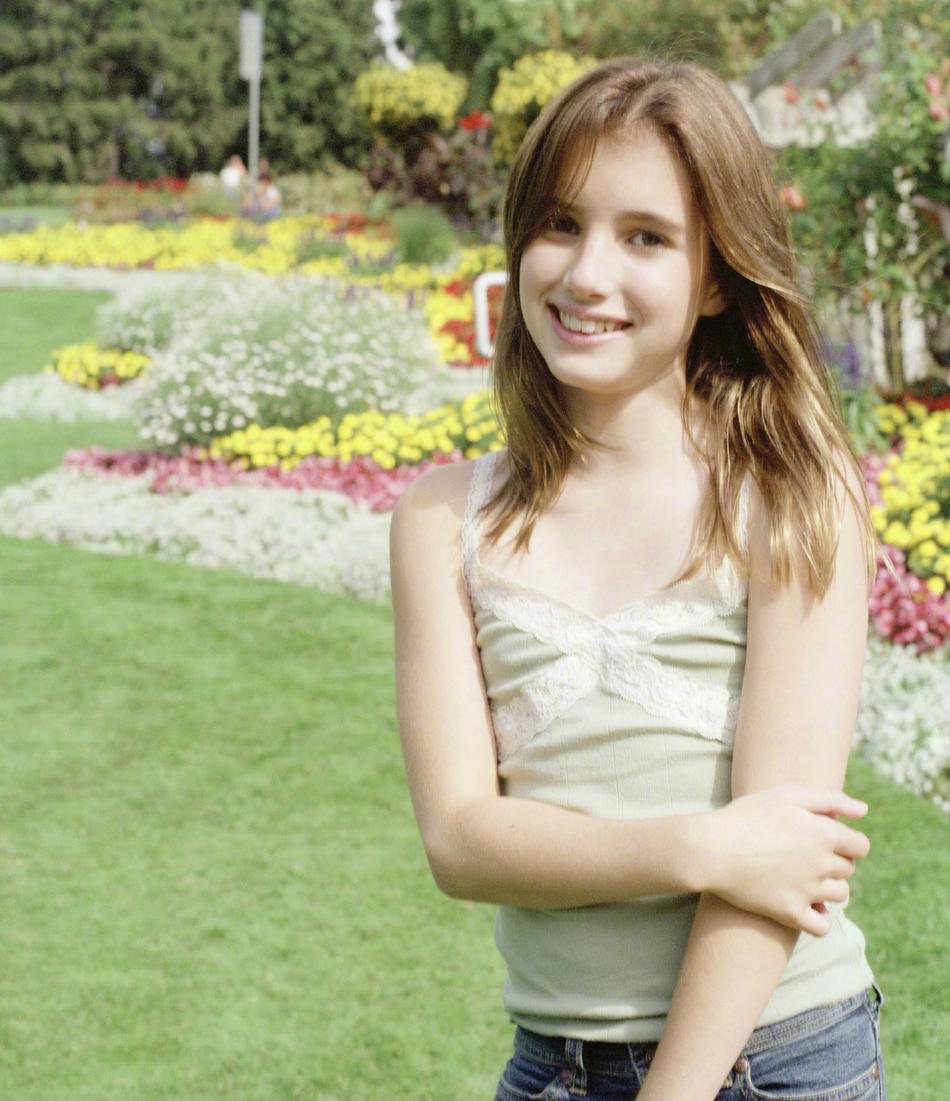 组图:艾玛罗伯茨旧写真曝光 舒服清新天然去雕琢