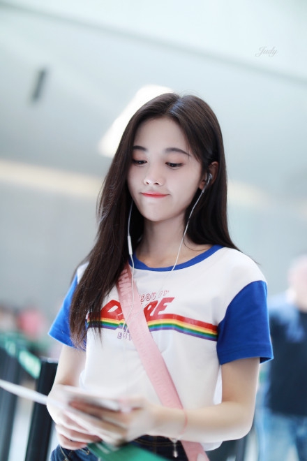 OQZB-hfkffai9244596.jpg