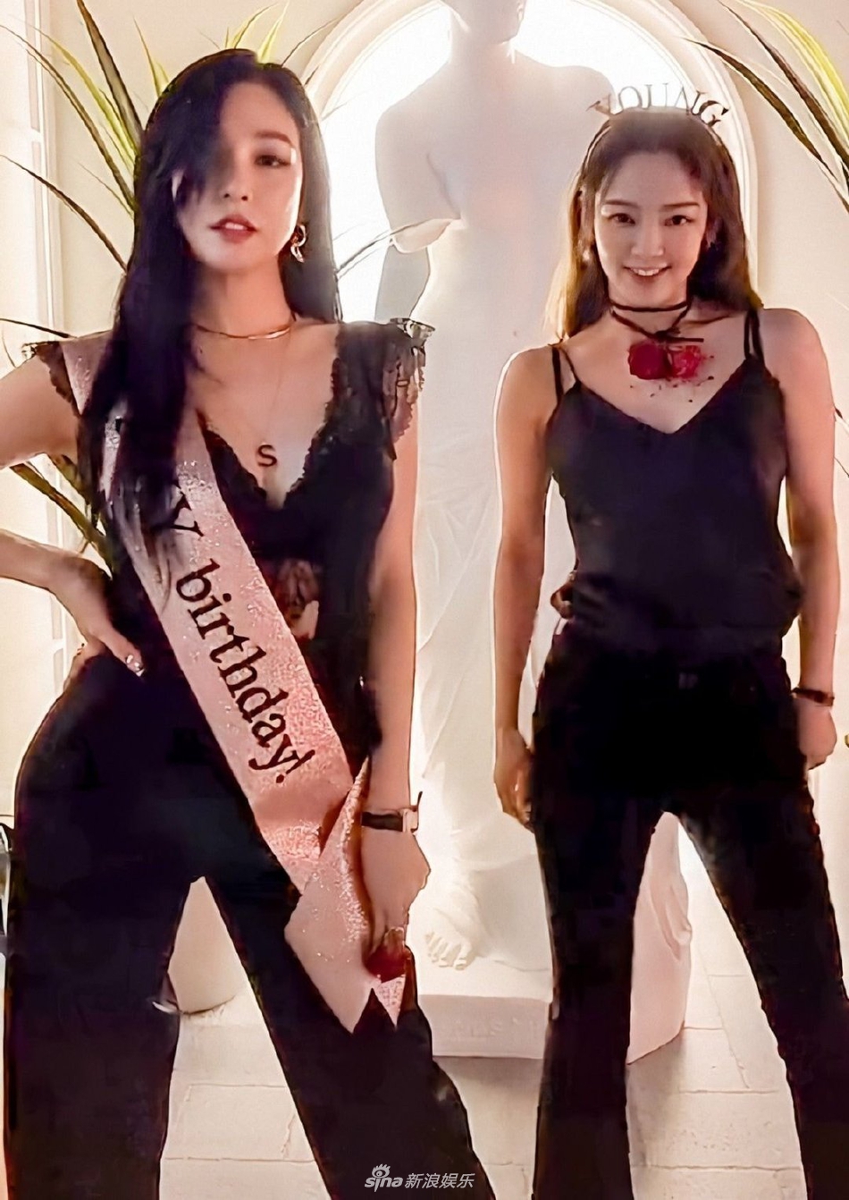 組圖：Tiffany生日趴少女時代成員為姐妹慶生 全體黑色小禮服