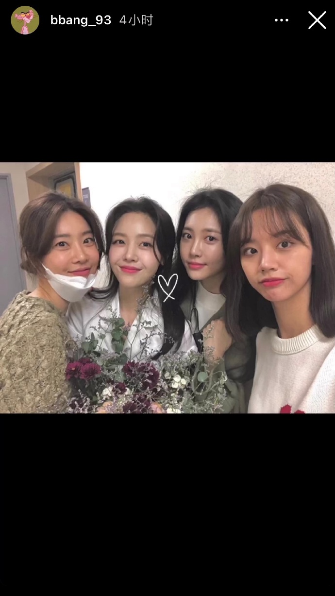 组图：韩国女团GIRLSDAY庆祝出道11周年 晒合照姐妹情深