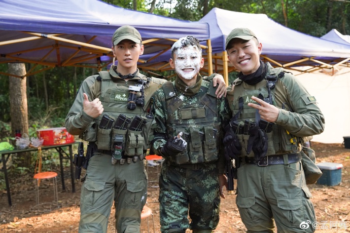 组图：《特战荣耀》吕小天牺牲“破云天”三人晒照令人泪目第8张图片