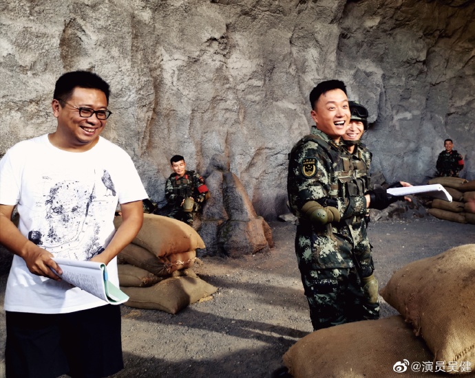 组图：吴健晒照告别《特战荣耀》杨洋发长文感谢“连长”