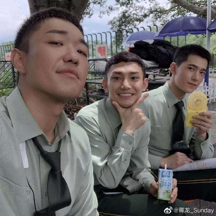 组图：《特战荣耀》吕小天牺牲“破云天”三人晒照令人泪目第11张图片