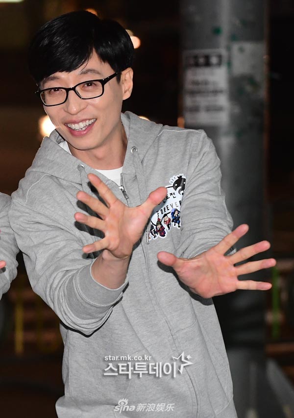 组图无限挑战杀青宴刘在锡朴明秀等亮相面带不舍