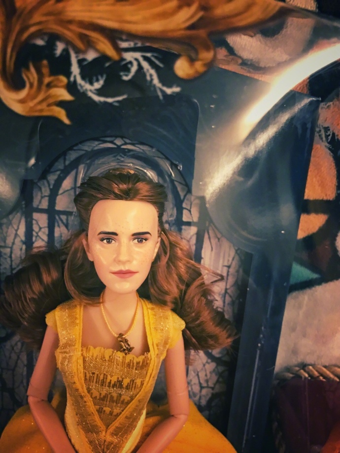 她们剪了短发都撞脸比伯 还有一位乱入的公主(图)