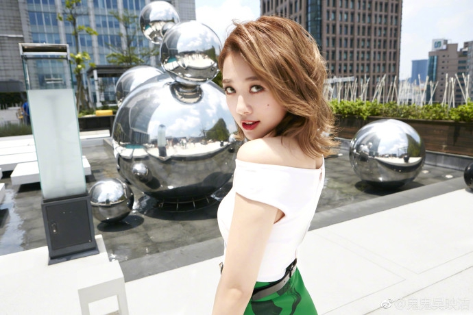 鬼鬼剪超短刘海逆生长似娃娃 俏皮稚嫩萌萌哒