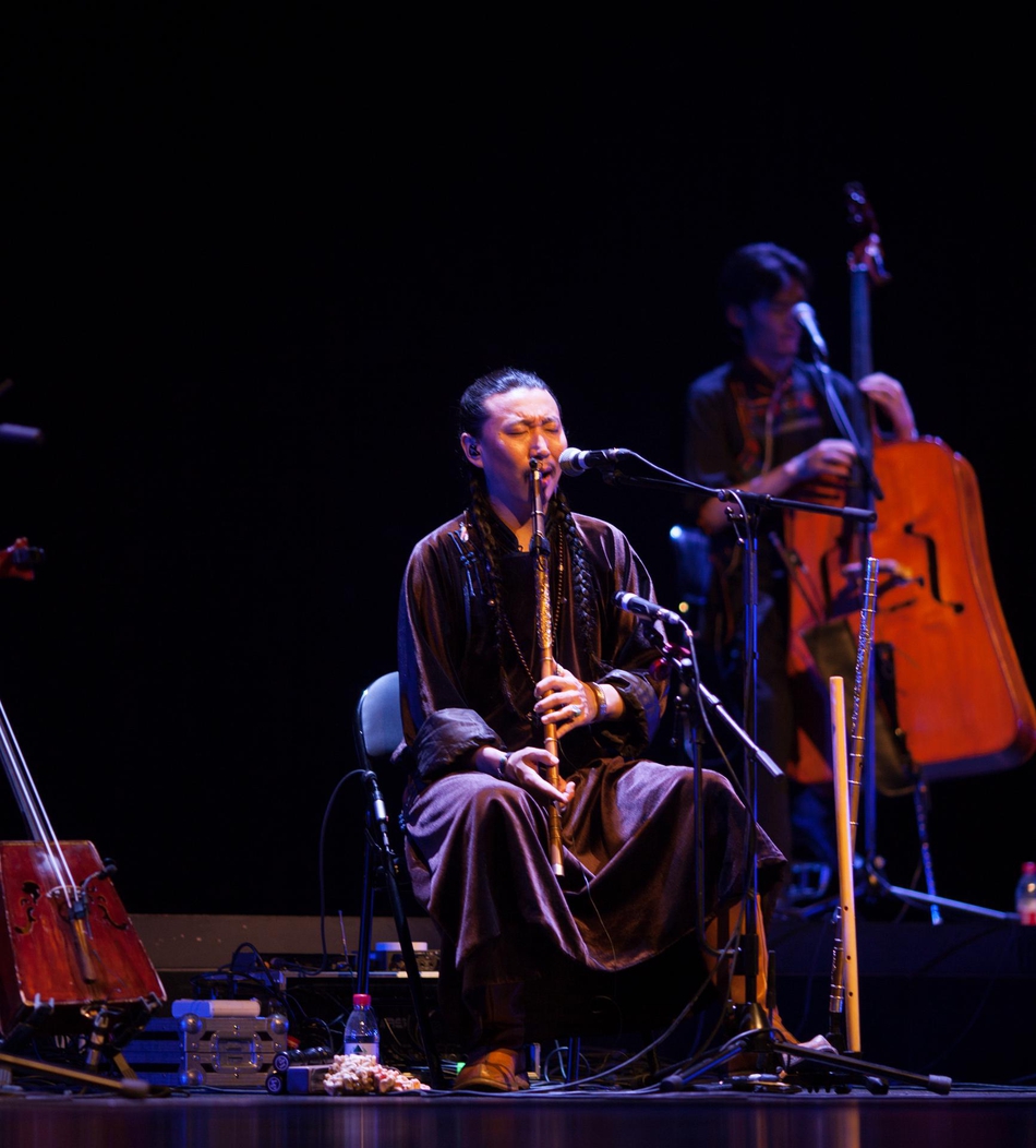 组图:安达组合全国巡演收官 传统与现代结合