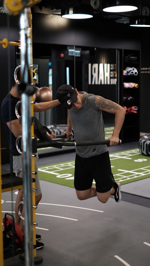 组图:licong李聪晒健身照 结实臂膀展男友力_高清图集_新浪网