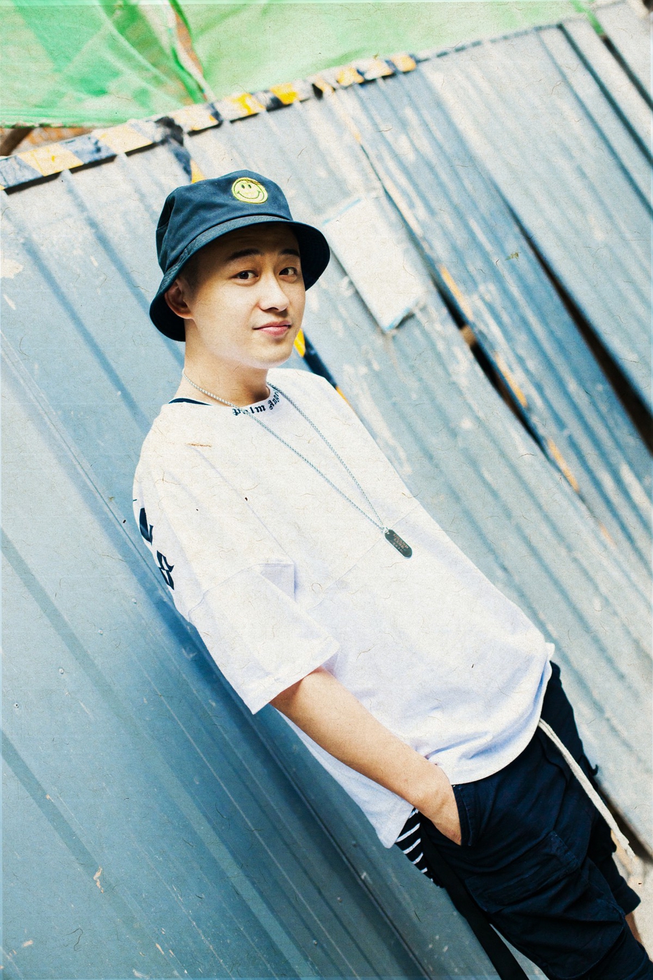 组图:张承全新单曲《予七书》首发 诠释内心情绪