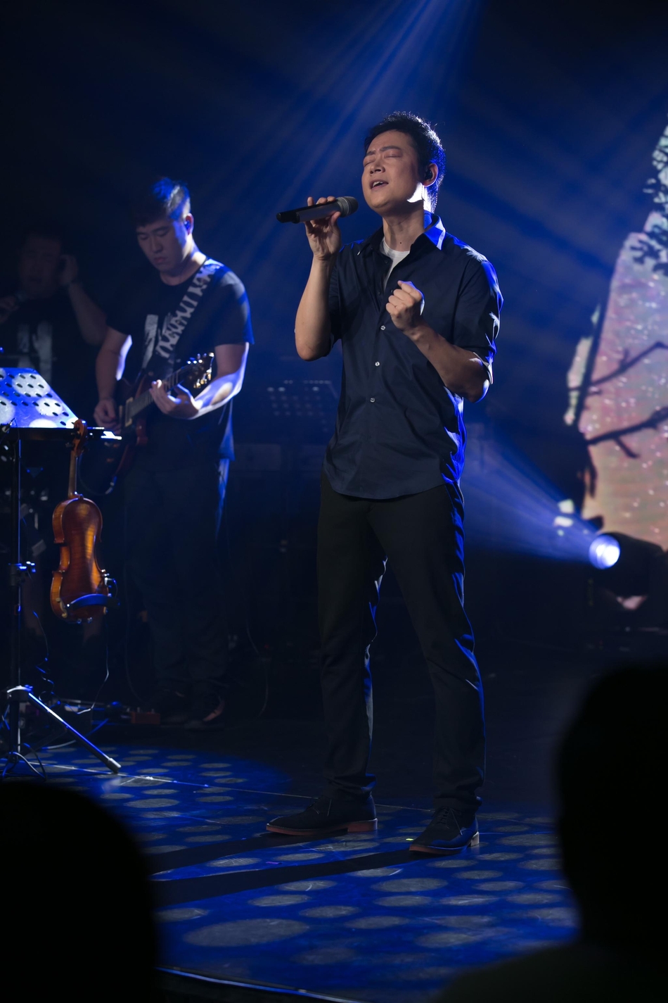 组图:邢天溯新专辑首唱会在北京落幕 诠释音乐态度