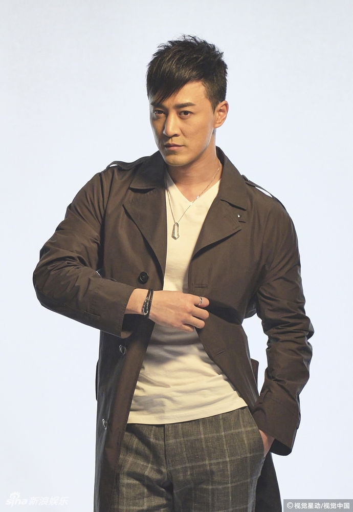 组图:林峰拍摄广告大片儒雅有型 俊朗侧颜帅气吸睛_高清图集_新浪网