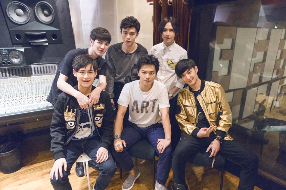 李健战队完美坚持