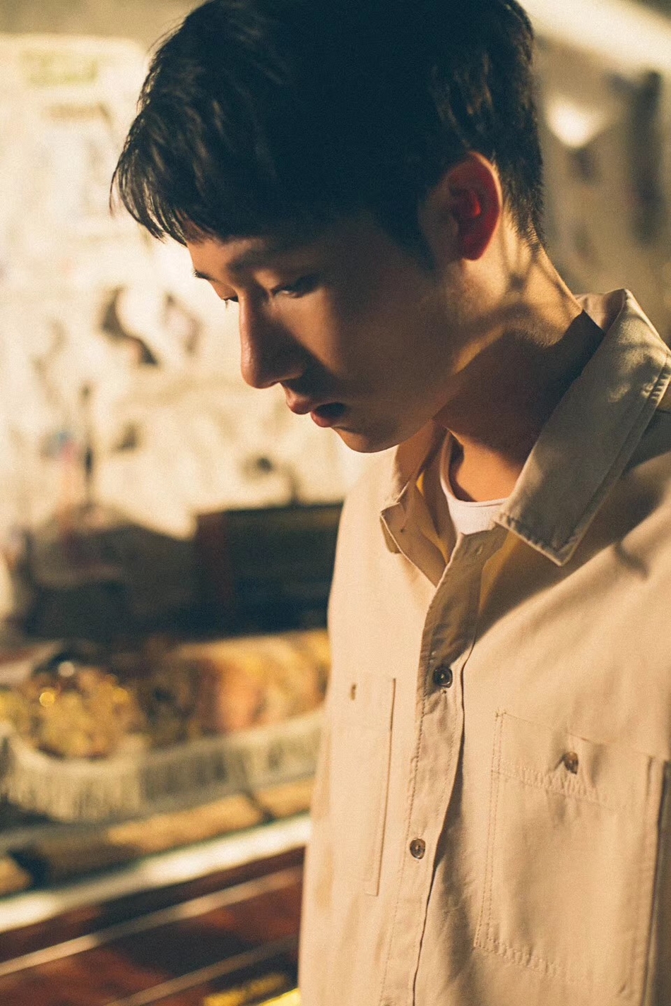 组图:蒋敦豪《少年心事》上线 唱少年心中愁与梦