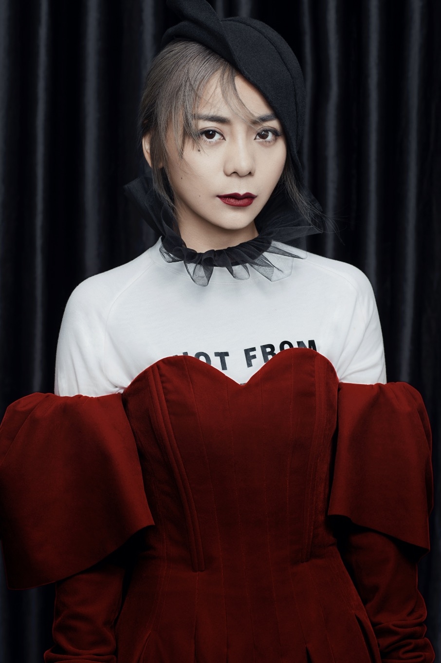 金玟岐《偶像》