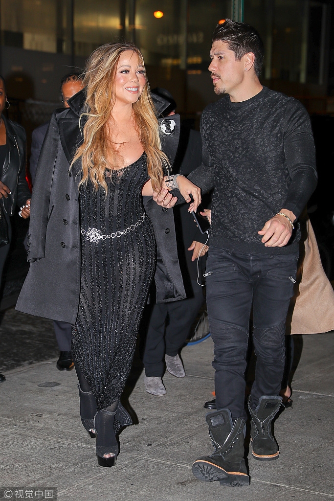 玛利亚·凯莉和男友现身