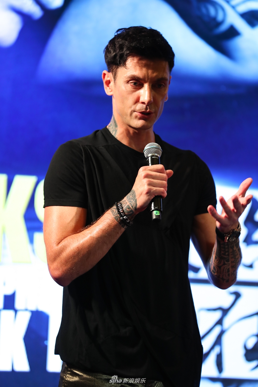 马克西姆活动首发新曲目 宣布中国巡演计划