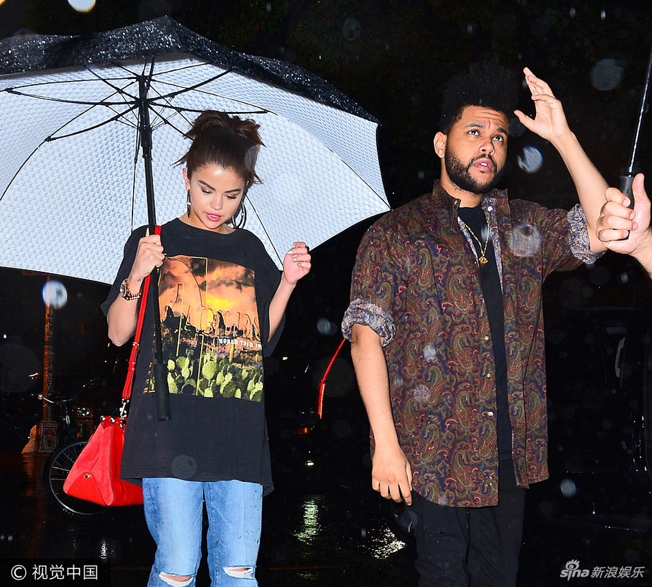 组图:赛琳娜和盆栽哥被曝已分手 两人相恋期间曾十分甜蜜_高清图集