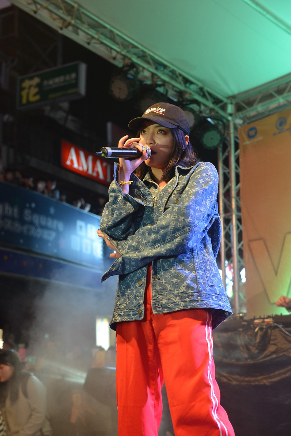 组图:vava赴台湾宣传专辑《21》 学习台语向粉丝传情_高清图集_新浪网