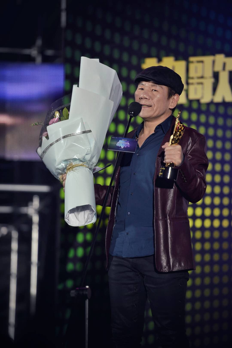 组图:赵传出席活动唱《看不见的地方》 透露专辑将发布