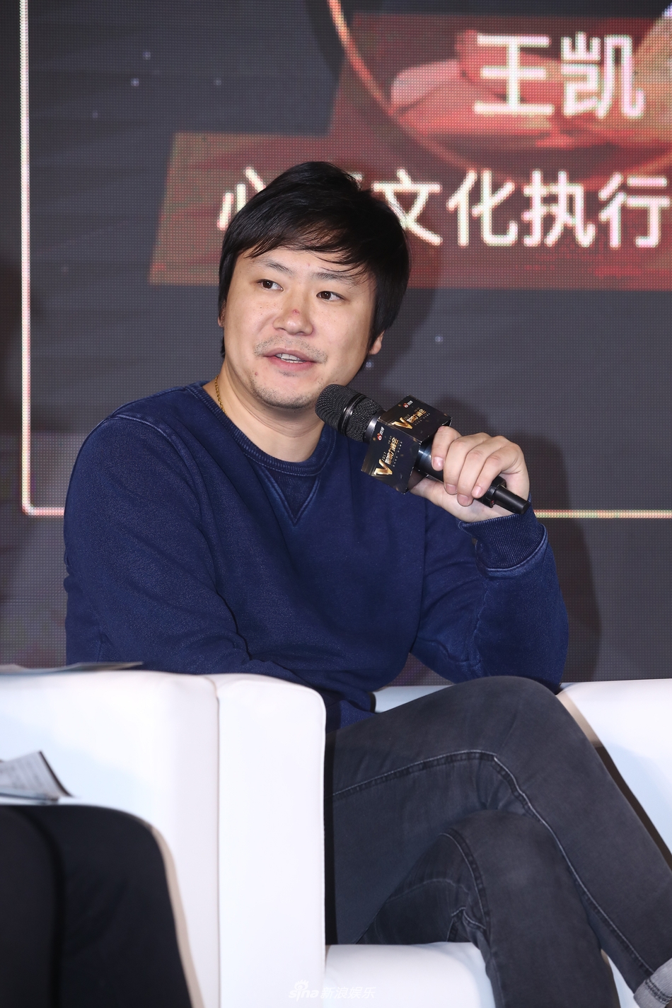 圆桌论坛由资深音乐媒体人曾克主持,不要音乐创始人兼ceo周洛,唱吧