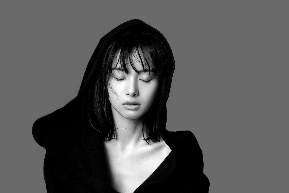 陈牧耶新专辑《我们太过年轻还不懂爱情》上线