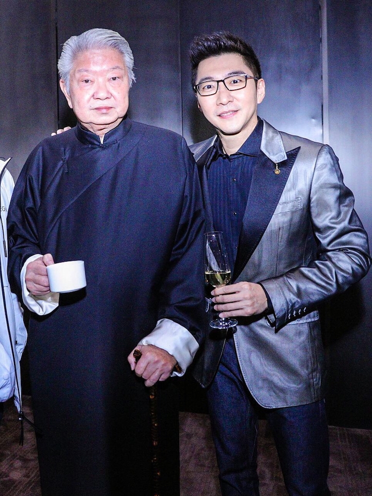 赵胤胤出席美食颁奖晚宴 力求用音乐推崇中华美食