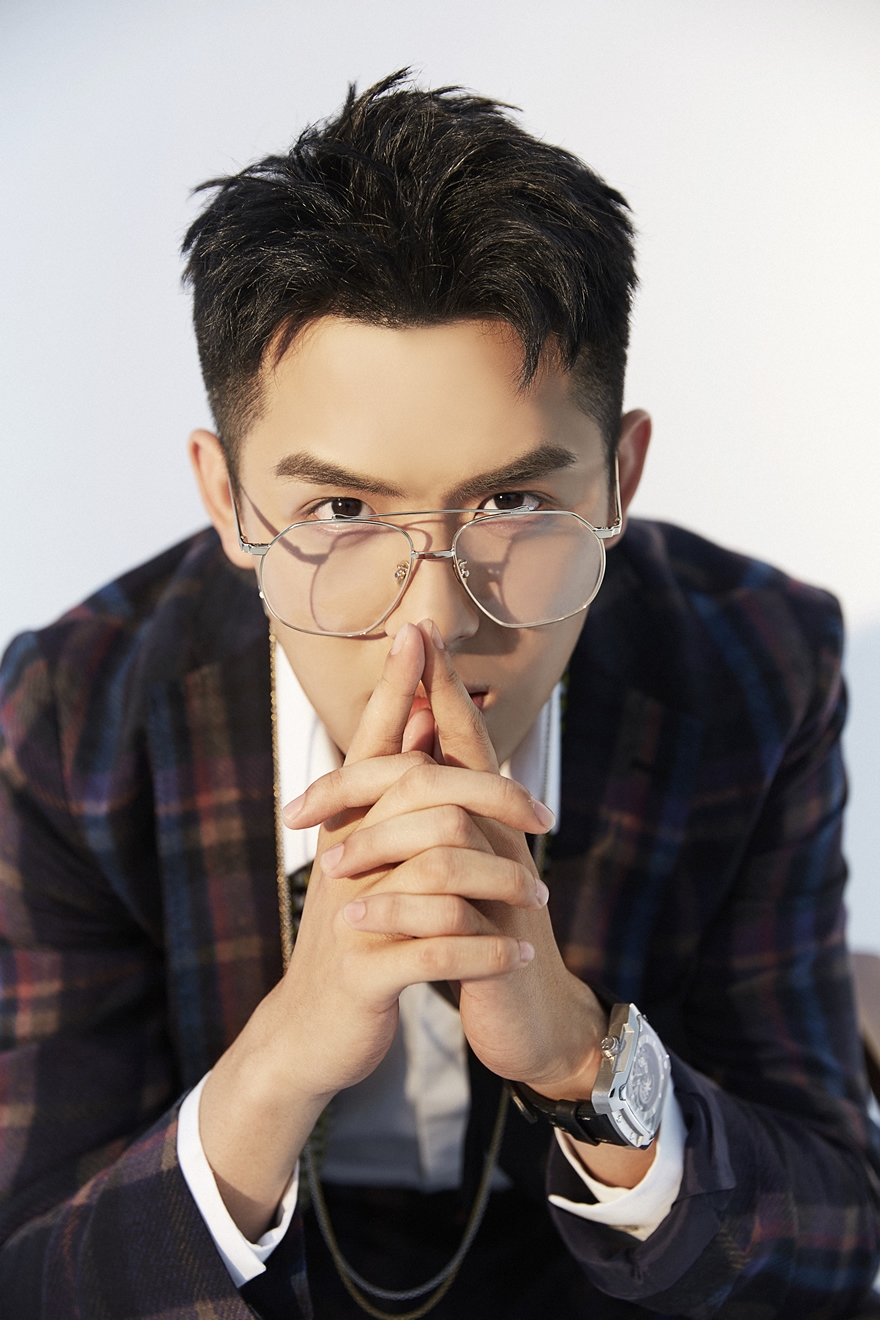 陈信喆新歌《really》mv首发 浪漫婚礼邂逅秀恩爱