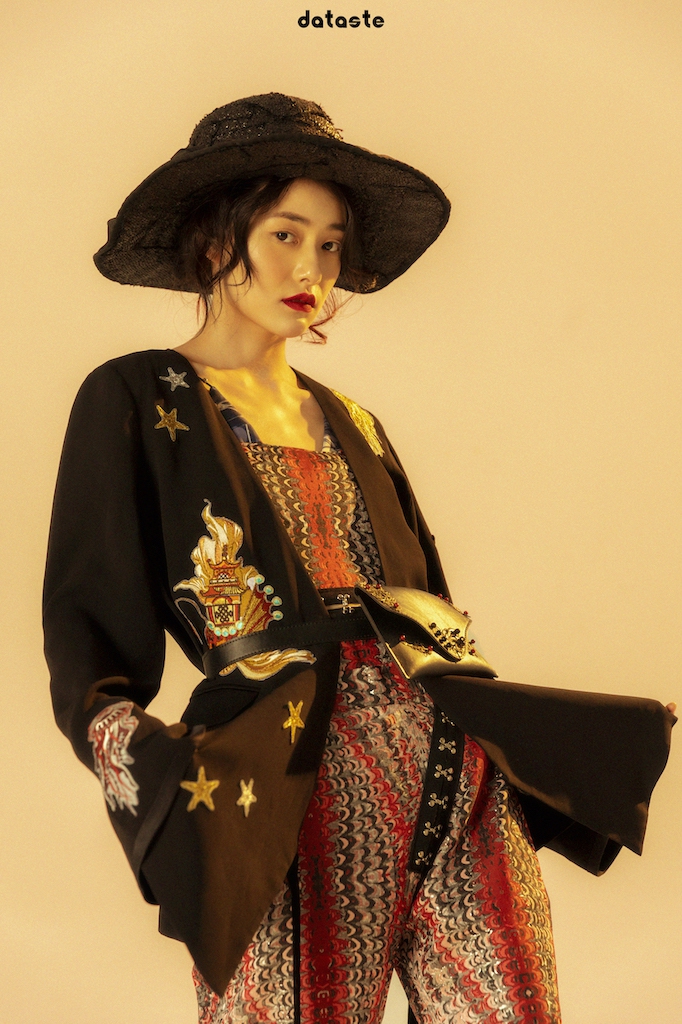 组图柴碧云复古造型写真曝光化身摩登女郎演绎独有风情