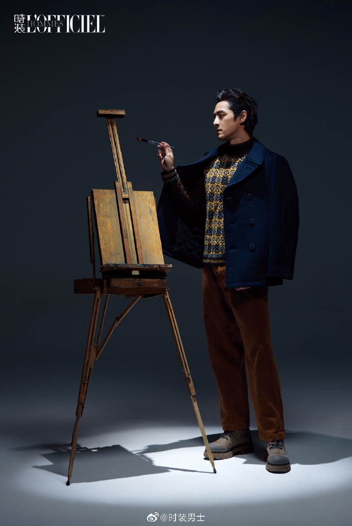 组图胡歌西装出镜复古风大片梳背头尽显优雅成熟魅力