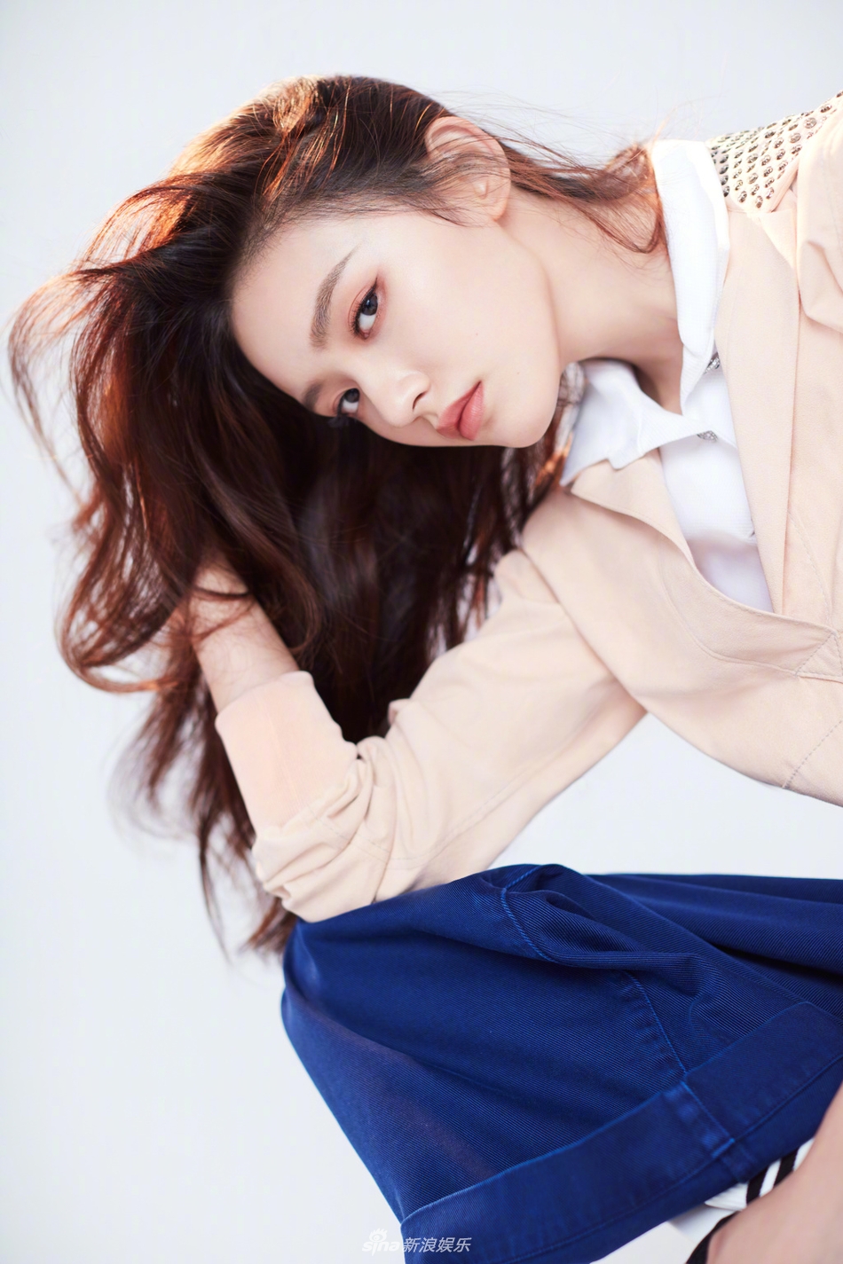 2 / 6 "星女郎"林允.