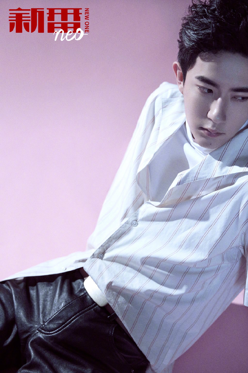 组图:于朦胧演绎活力时尚暖男 冷冽温柔气质随意切换