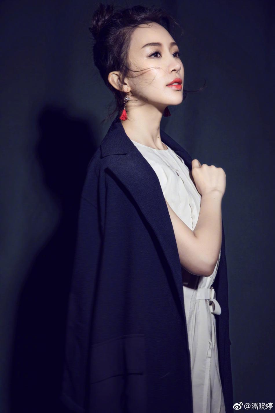 最美运动员潘晓婷身材傲人