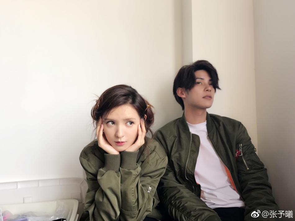 思聪最美旧爱与新欢秀恩爱情侣装满满少女心