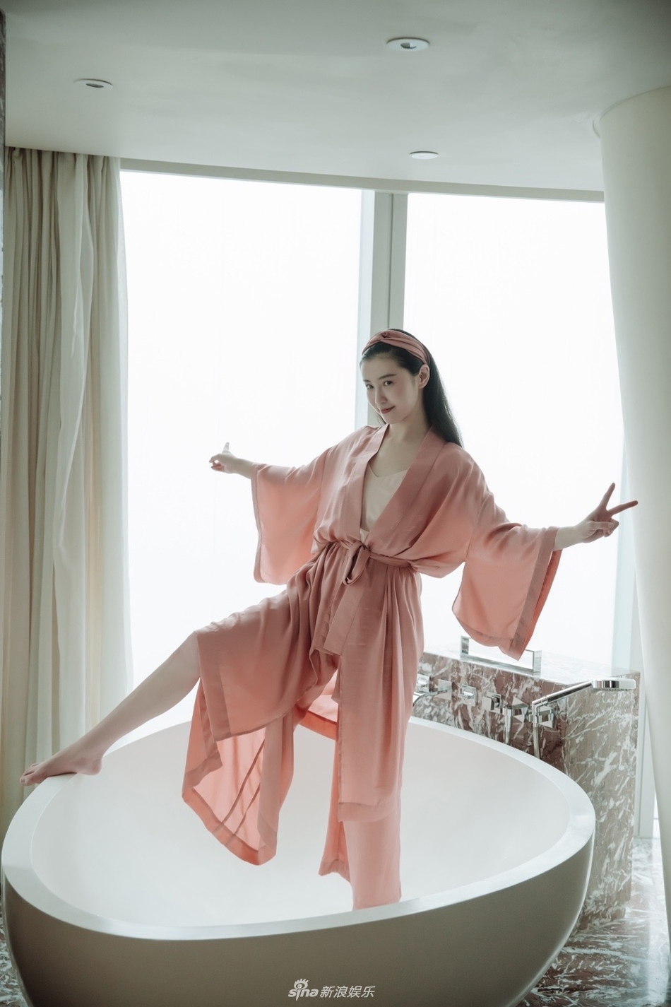 网红张辛苑变身小仙女