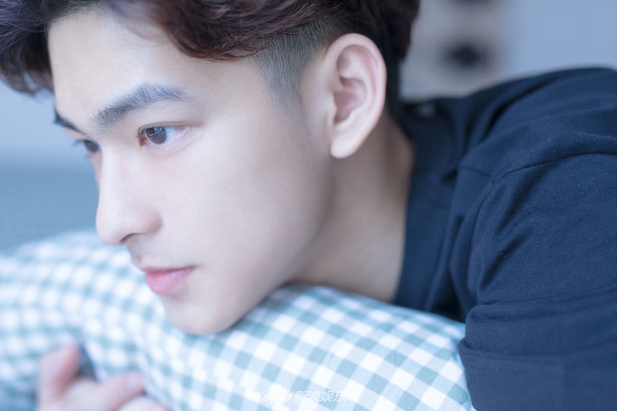 组图华视娱乐启动新人计划首推盐系男陈泽轩清新自然