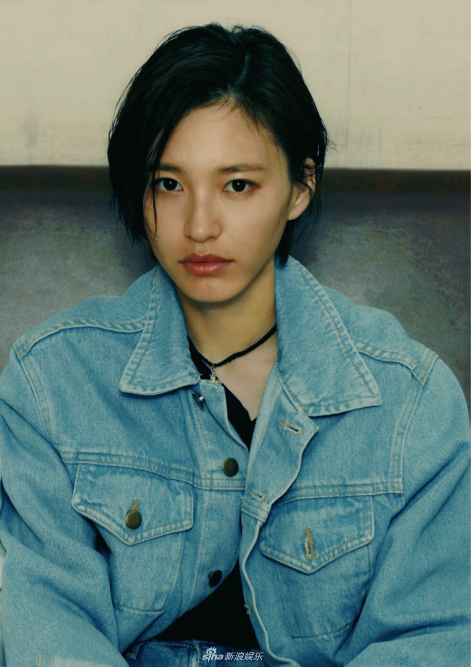 组图:岳辛肆意洒脱不急成名 清冷出尘神似林青霞