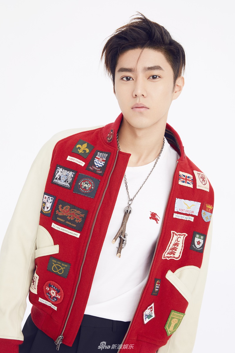 组图:赵东泽帅气chic风写真曝光 青春不羁放电开撩