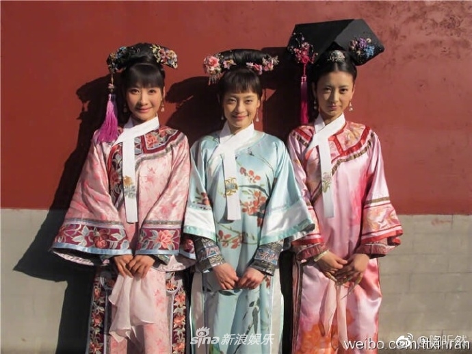 组图:陶昕然重返《甄嬛传》拍摄地 甄嬛cp再掀共鸣