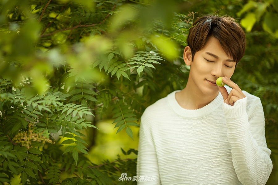 陈翔曝纯净"供氧"写真 无公害笑容温暖迷人