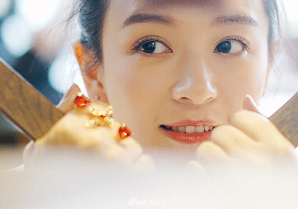 组图:张狂反派私下竟是小甜心 曾一萱少女日常曝光