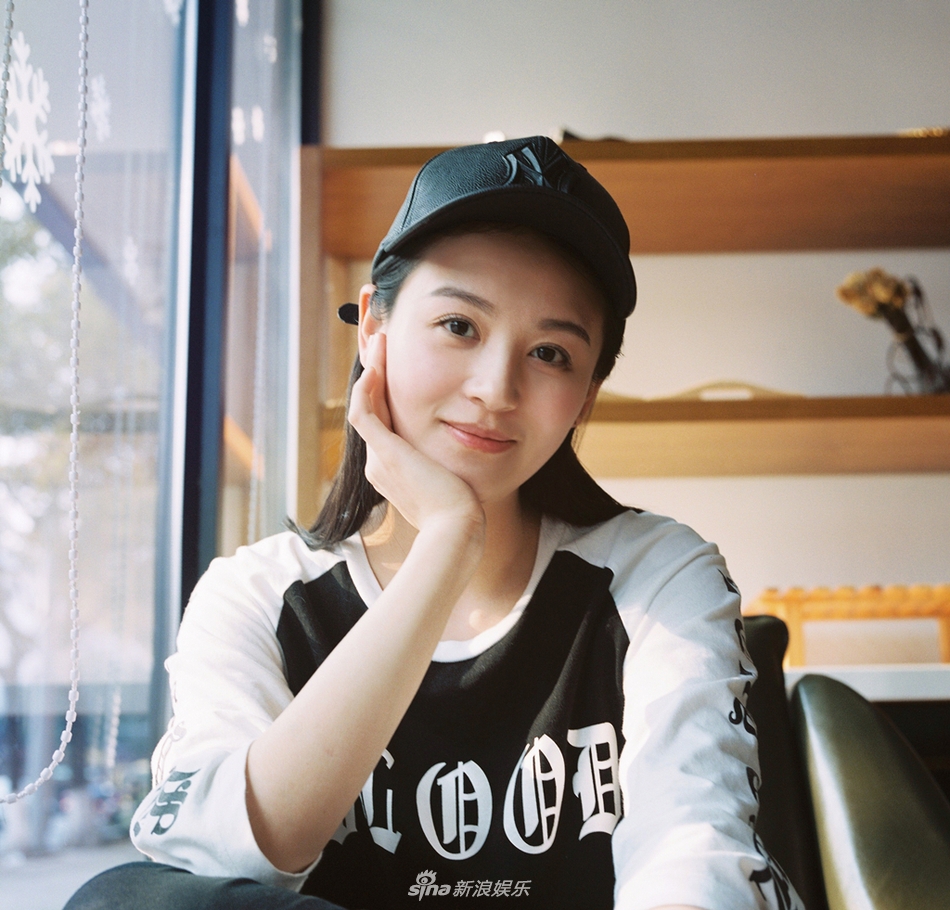 组图:张狂反派私下竟是小甜心 曾一萱少女日常曝光