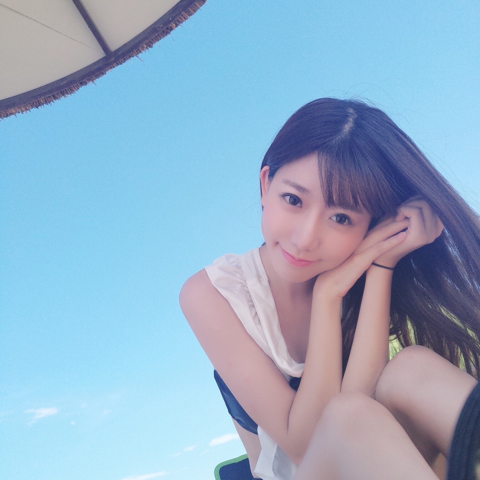 组图小志玲陈潇工作满档清纯可人约拍不断