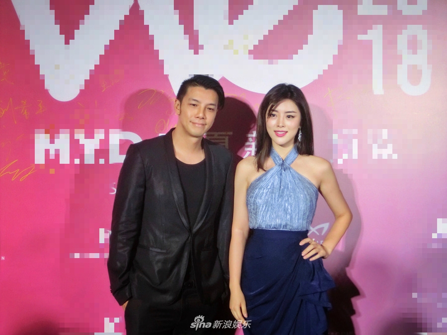 组图:余薇薇受邀成龙跨界品牌发布会 多部作品将陆续上映